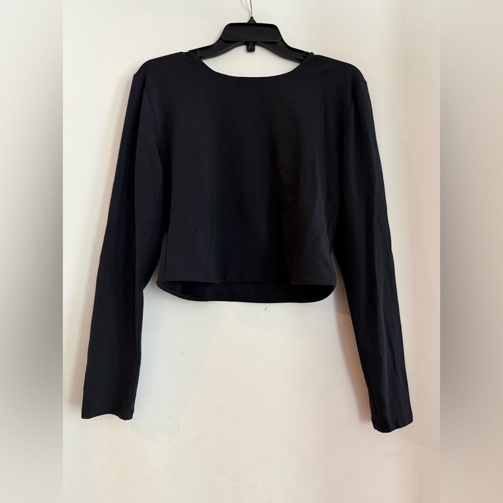Aritzia Babaton Sculpt Cropped Top Size XL